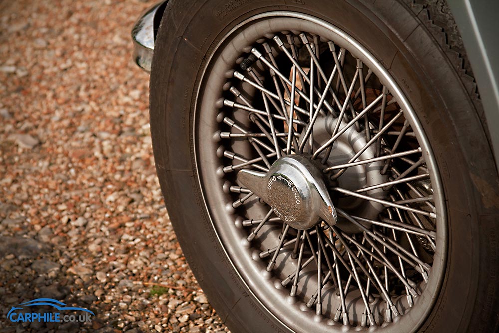 Austin-Healey 3000 wheel on carphile.co.uk
