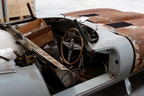 Classic Motor cars restore early E-Type