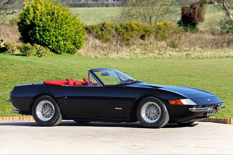 Salon_prive_sale_Ferrari_Daytona_spyder