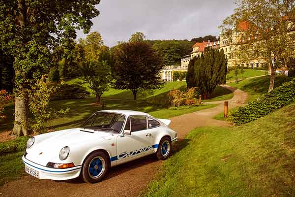 Porsche-944-Carrera-RS
