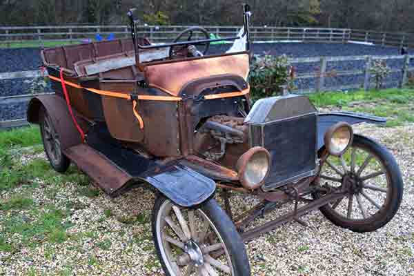 Model T Restoration - Beaulieu Spring Autojumble 2016 - carphile.co.uk