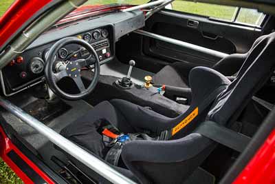 Porsche-924-Carrera-GTR-interior