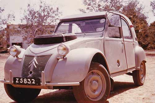 The Citroën 2CV Sahara: Two Engines Are Better Than One -  Motors Blog